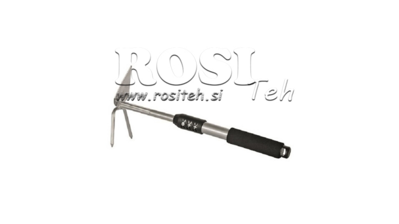 MALÁ ŠPIČATÁ RÝČ S HLINÍKOVOU RUKOJETÍ, 2 body